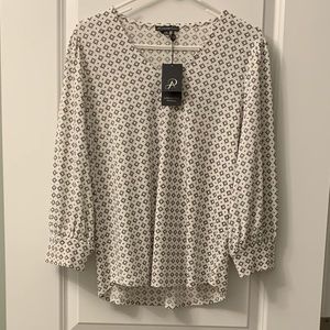 NWT!! Adrianna Papell 3/4 Sleeve Blouse